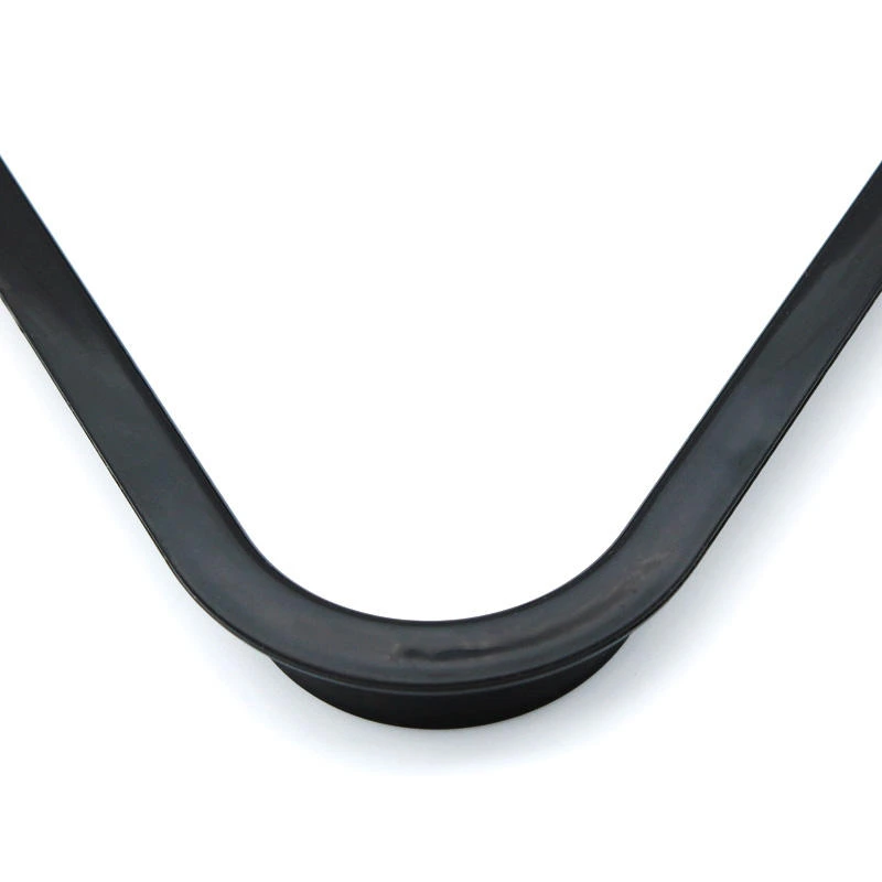 Zwart rubberen bandprofiel, in een hoek gebogen - Driehoek Poolballen 57,2mm