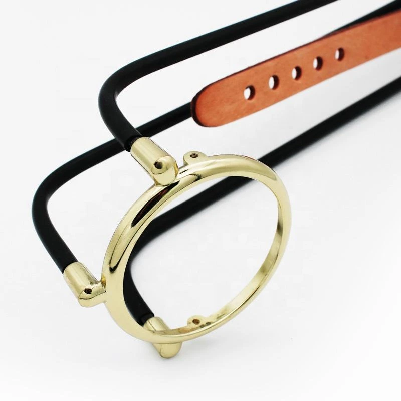 Pocketzak met messing ring, close-up - Pocket rail