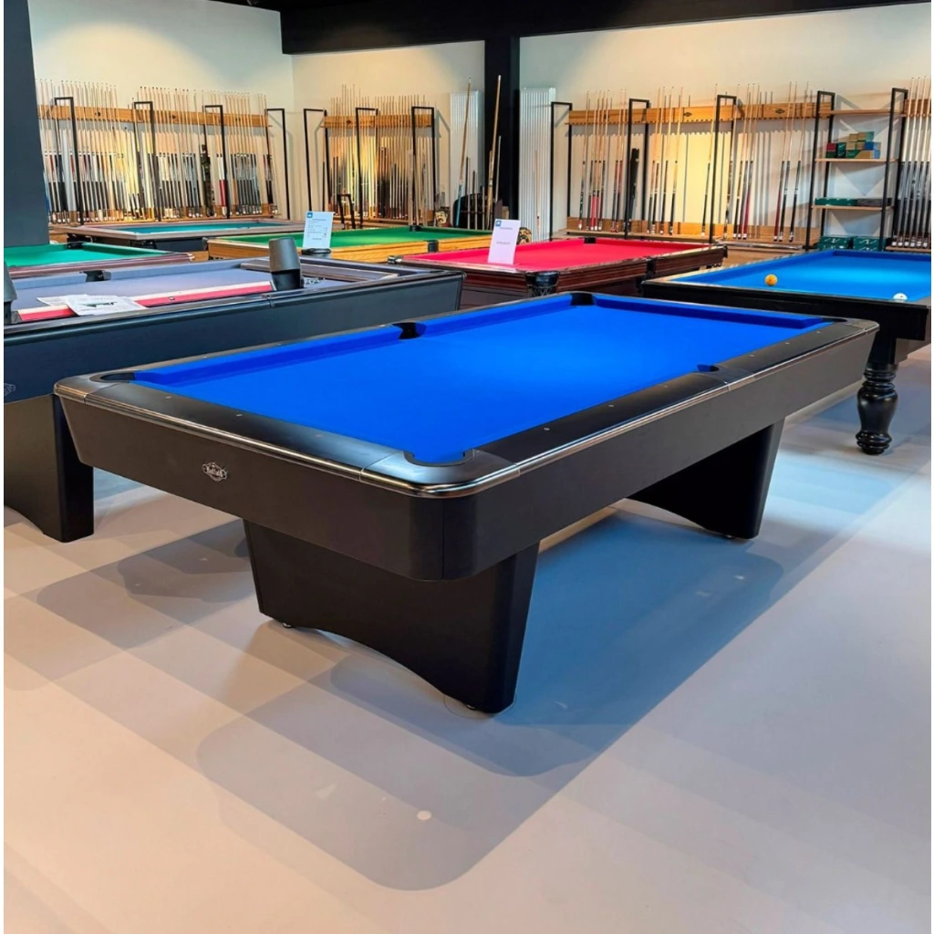 Pooltafel met blauw laken in de toonzaal - Pooltafel 9ft Buffalo Dominator II